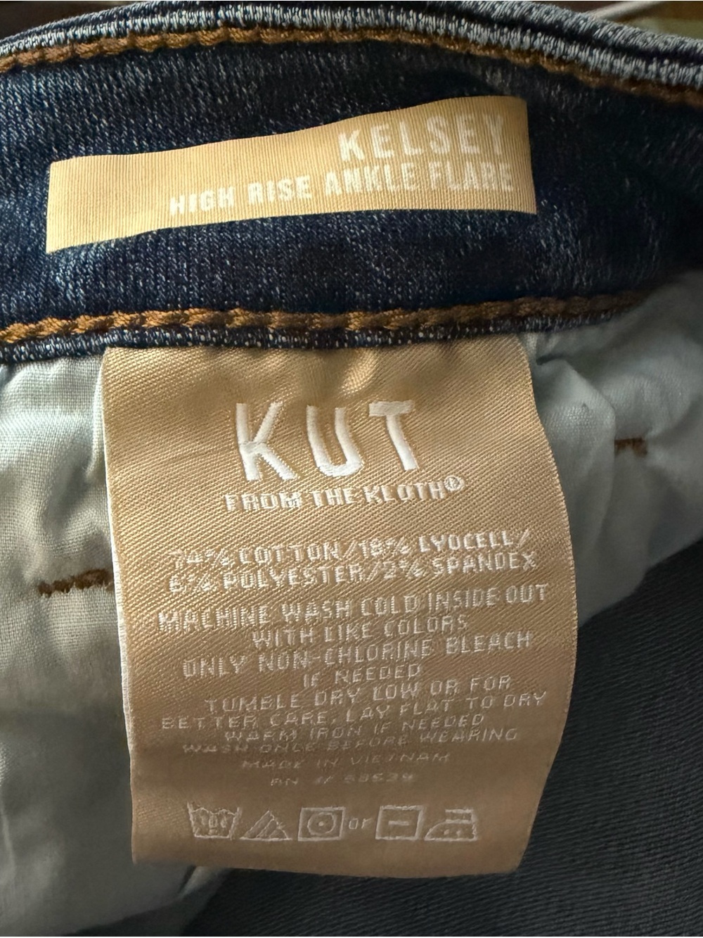 KUT From The Kloth Kelsey High Rise Ankle Flare Jeans Size 4 - Picture 5 of 7